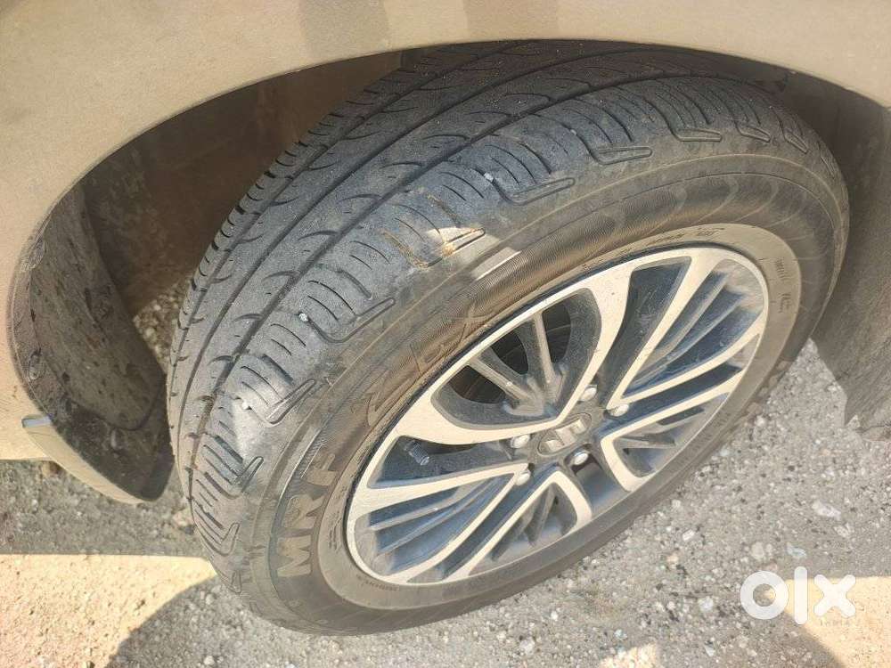 Maruti Suzuki Ertiga Zxi (o) Cng [2022-2023], 2022, Cng & Hybrids