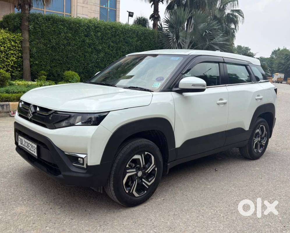 Maruti Suzuki Brezza 1.5 Vxi Smart Hybrid, 2023, Petrol
