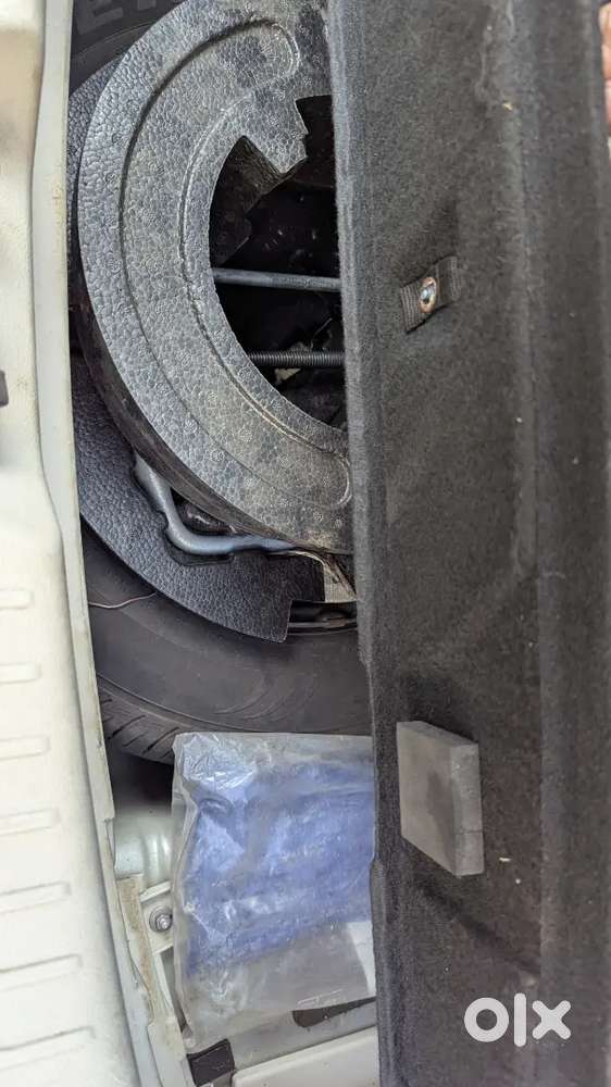 Mahindra Xuv300 2021 Diesel Well Maintained