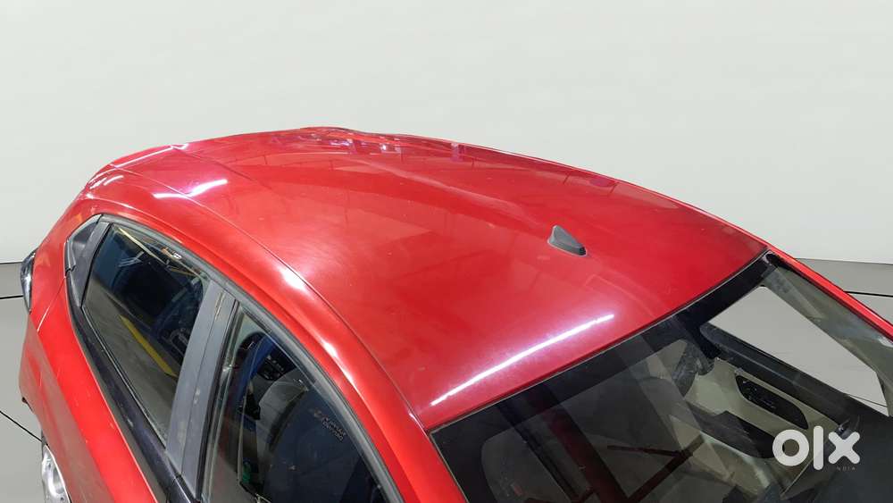 Tata Altroz 1.2 Xm Plus, 2022, Petrol