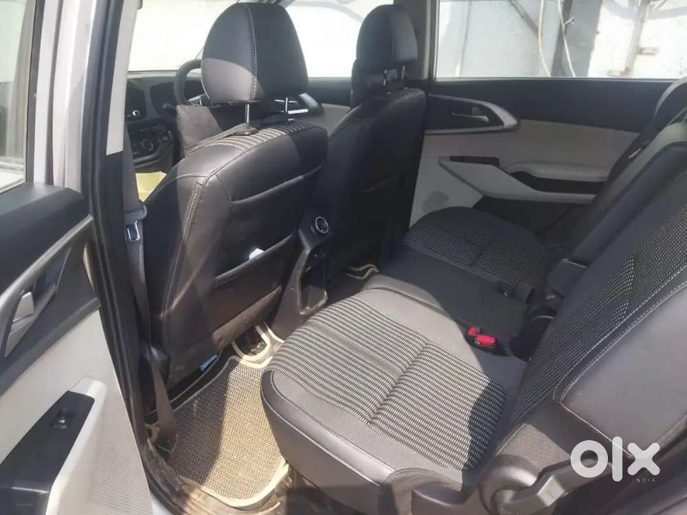 Kia Carens Prestige 2023 Diesel Manual 80000 Km