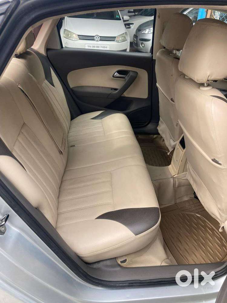 Volkswagen Vento 2013-2015 Konekt Petrol Highline, 2011, Petrol