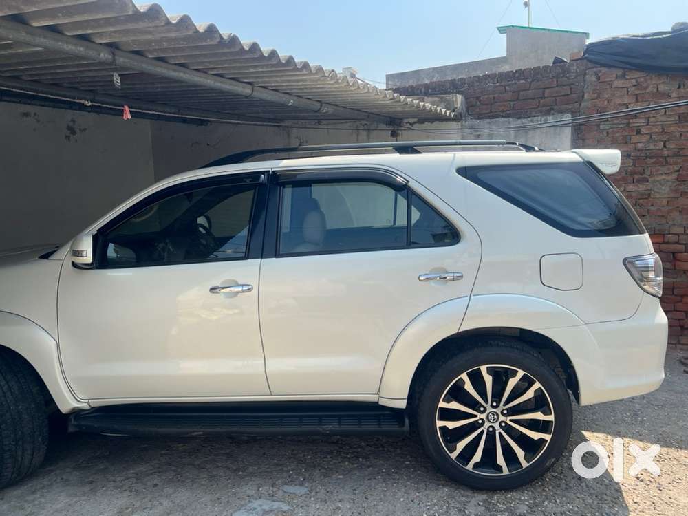 Toyota Fortuner Diesel 2013