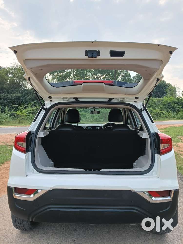 Mahindra Xuv300 W6, 2022, Petrol