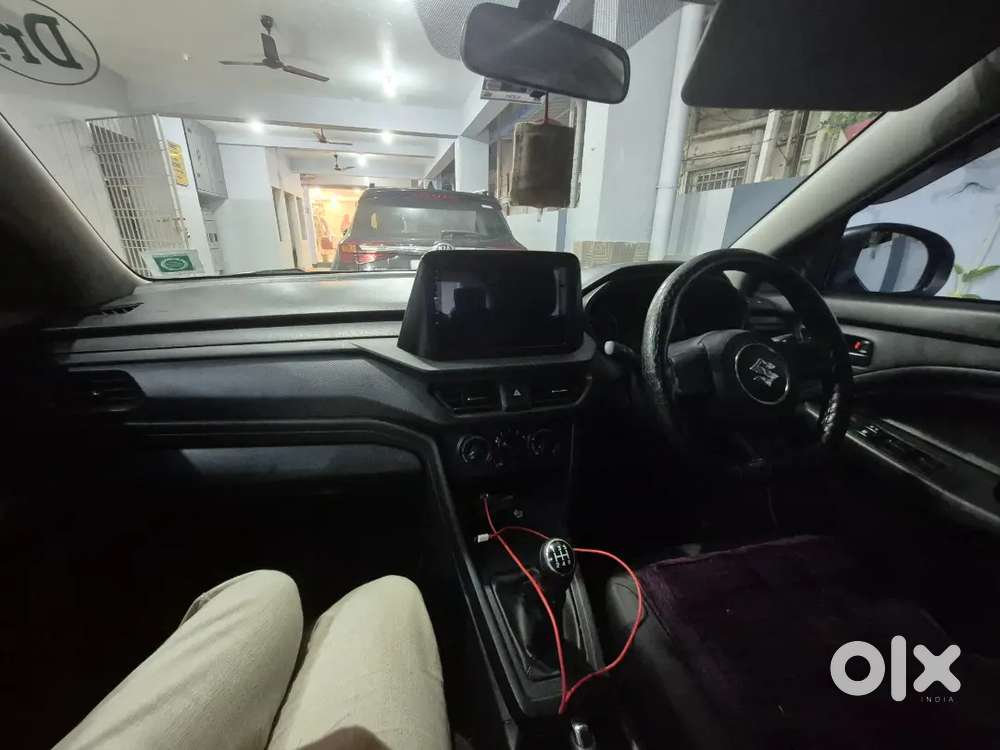 Maruti Suzuki Brezza Lxi Cng 2024