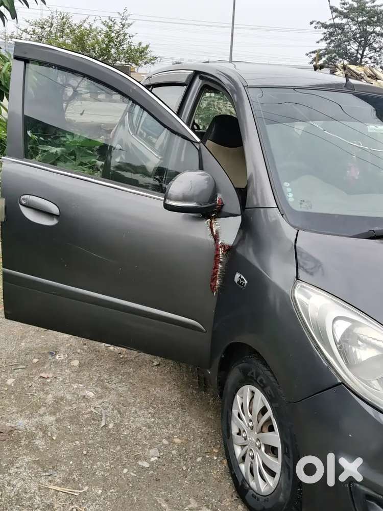 Hyundai I10 2013 Petrol Well Maintained..and Good Condition ..