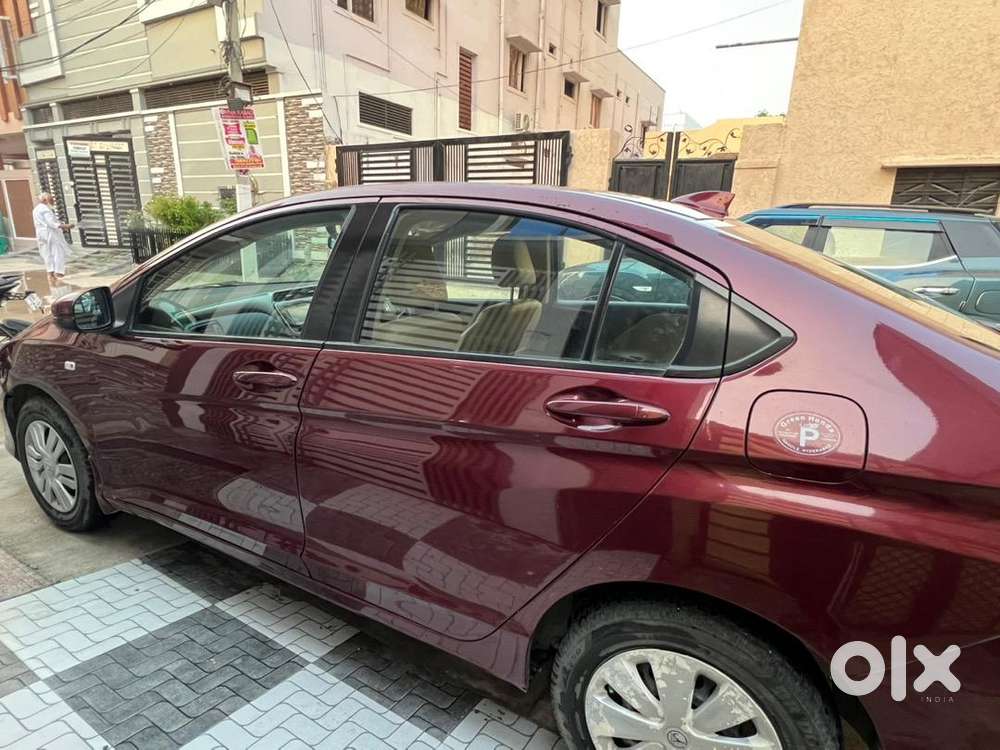 Honda City 2015 Petrol Well Maintained