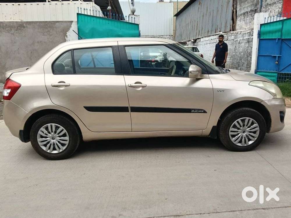 Maruti Suzuki Swift Dzire 1.2 Vxi Bsiv, 2013, Petrol