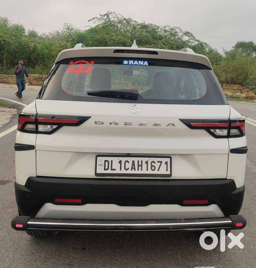 Maruti Suzuki Brezza 1.5 Zxi Smart Hybrid, 2023, Petrol