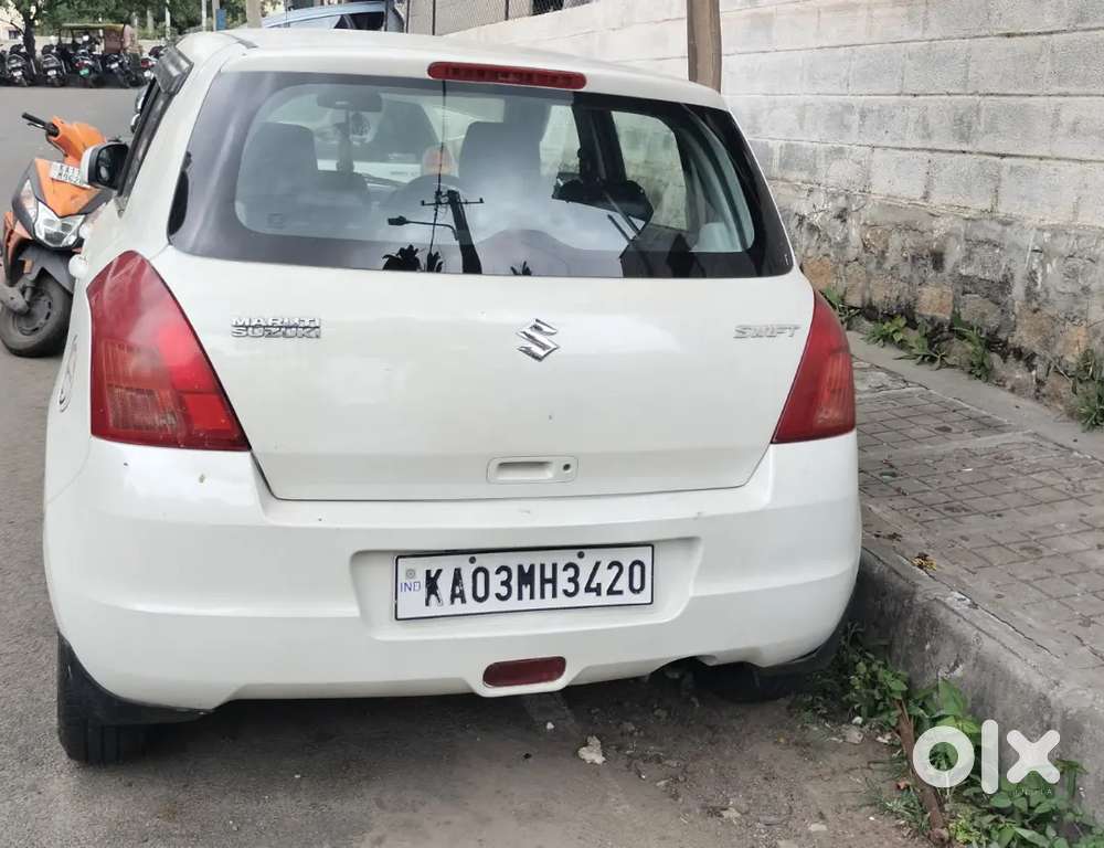 Maruti Suzuki Swift 2007 Petrol Manual