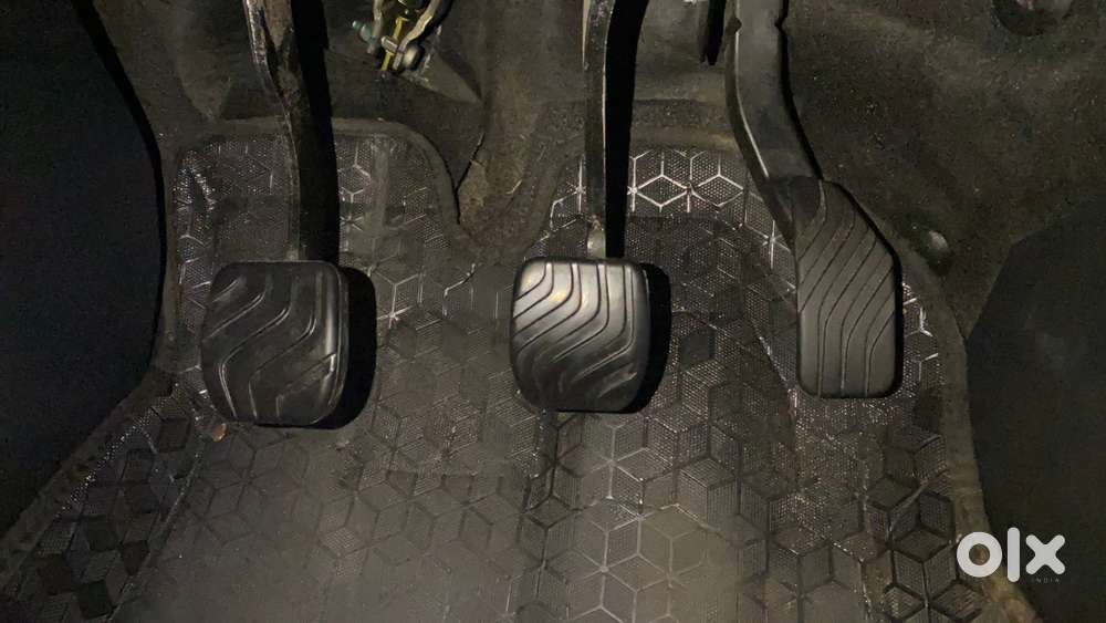 Nissan Magnite Xv Turbo, 2023, Petrol
