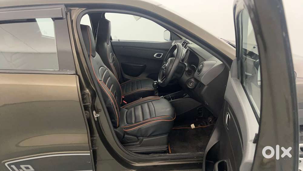Renault Kwid 2019-ongoing 1.0 Rxt (o), 2019, Petrol