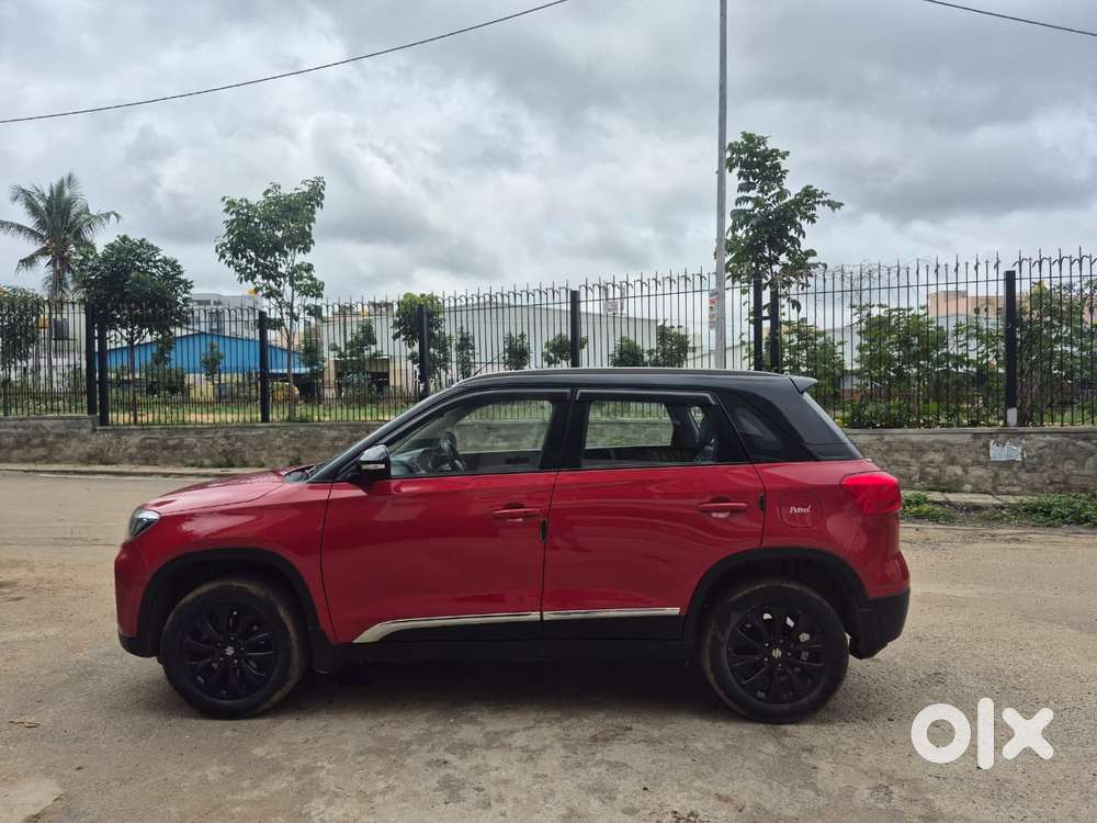 Maruti Suzuki Brezza 1.5 Zxi Smart Hybrid Dual Tone, 2022, Petrol