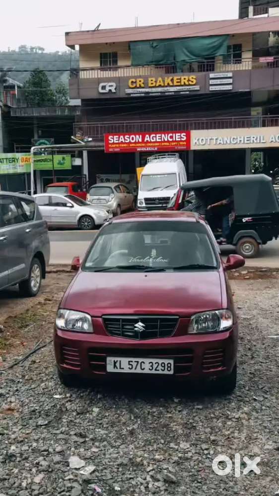 Maroon Colour  Alto Lxi