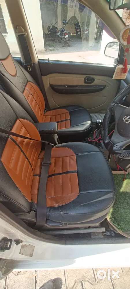 Hyundai Santro 2011 Petrol 100002 Km Driven