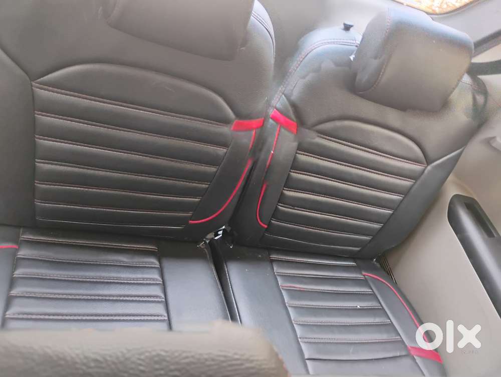 Renault Triber Rxz, 2023, Petrol