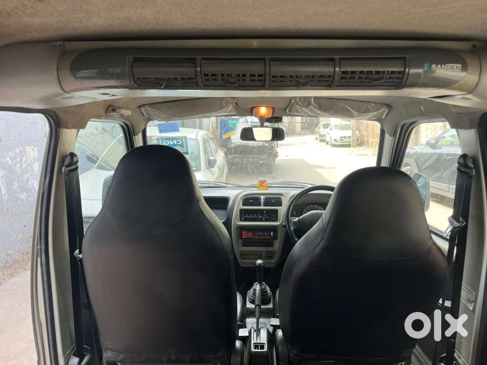 Maruti Suzuki Eeco Cng