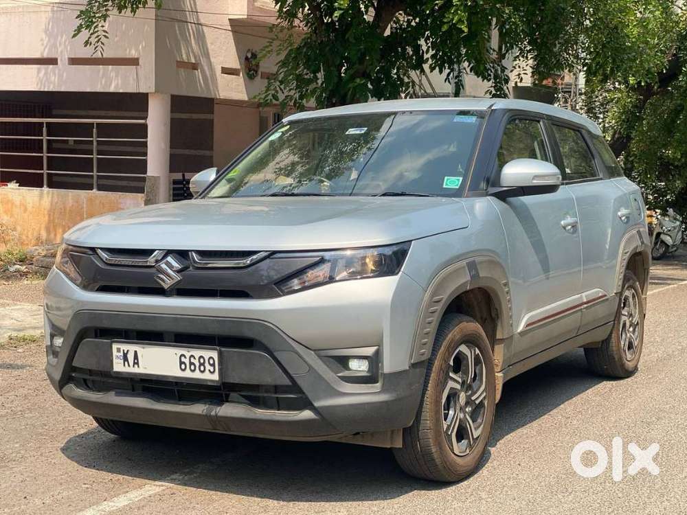 Maruti Suzuki Brezza 1.5 Vxi Smart Hybrid, 2025, Petrol