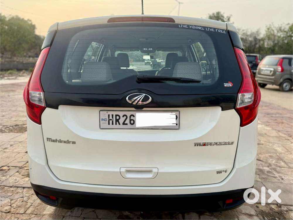 Mahindra Marazzo M4, 2020, Diesel