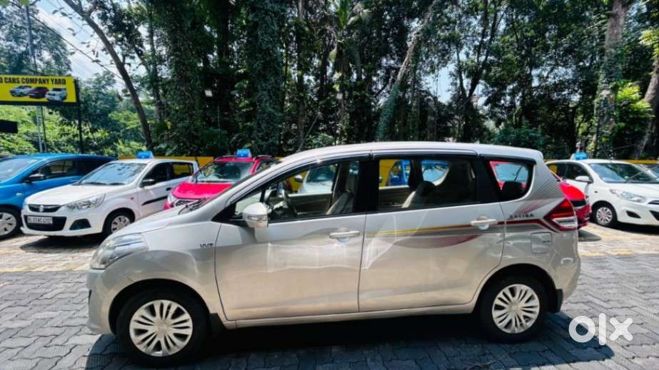 Maruti Suzuki Ertiga Vxi Abs Bs Iv, 2015, Petrol
