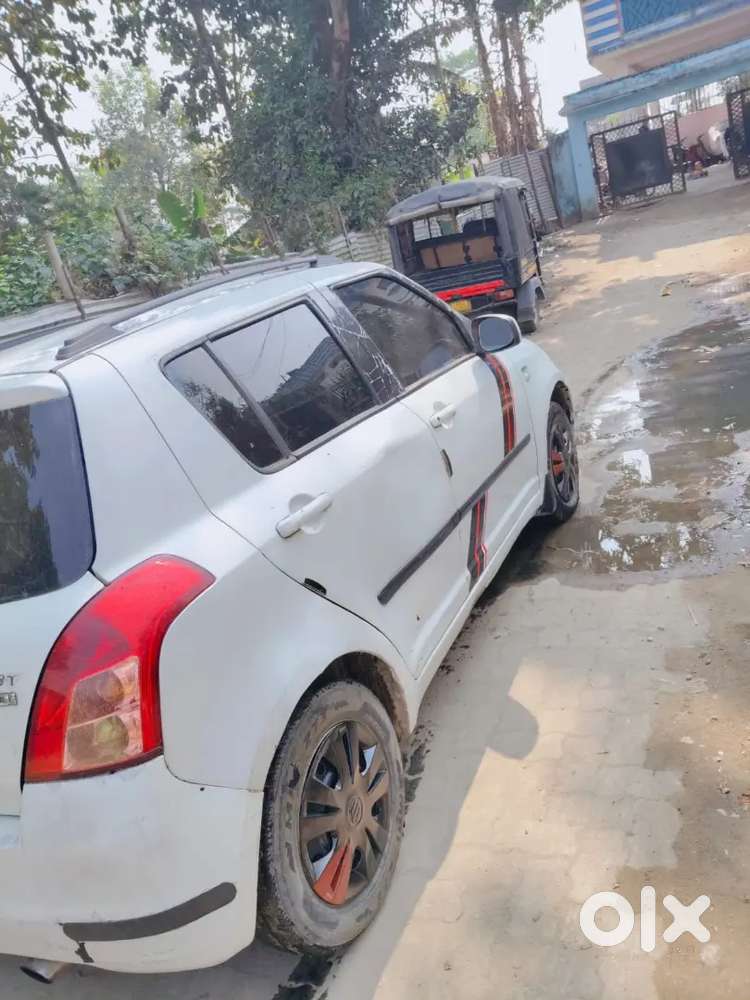 Maruti Suzuki Swift 2010