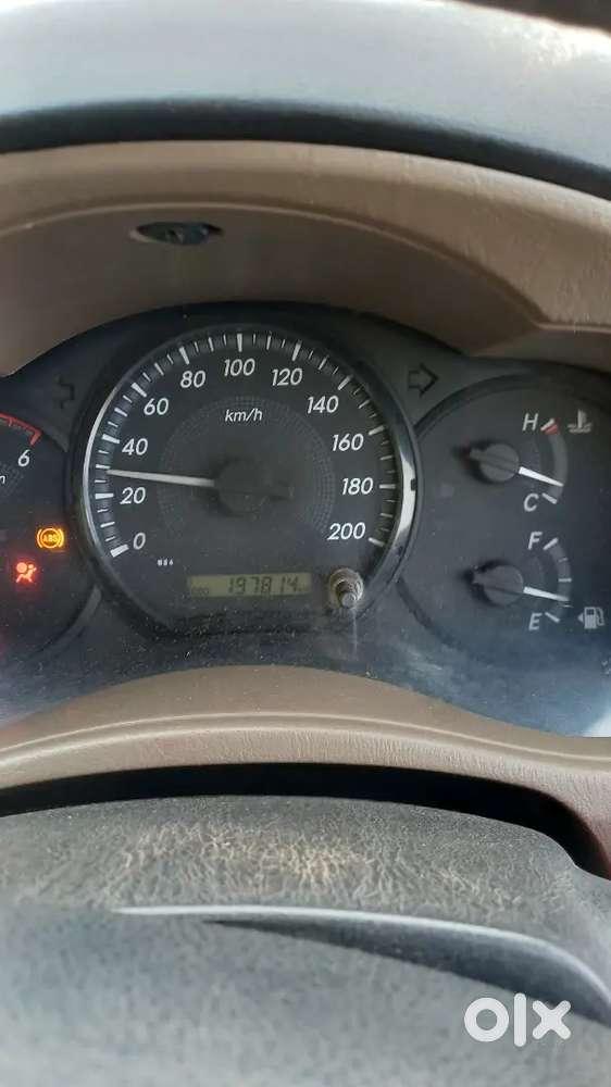 Toyota Innova 2.5 G4 2015