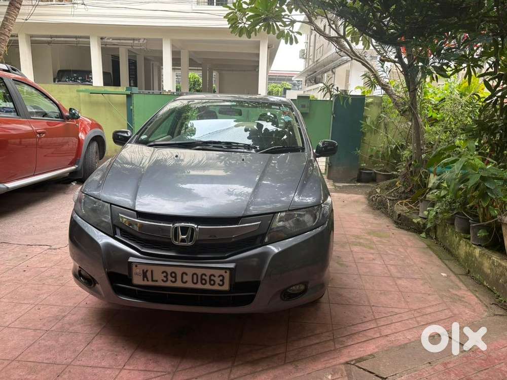Honda City 2010 Cng & Hybrids 105000 Km Driven