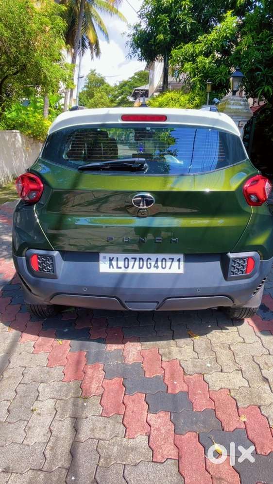 Tata Punch Petrol 2025