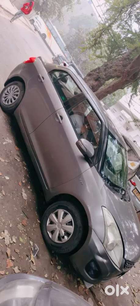 Maruti Suzuki Swift Dzire 2013 Petrol