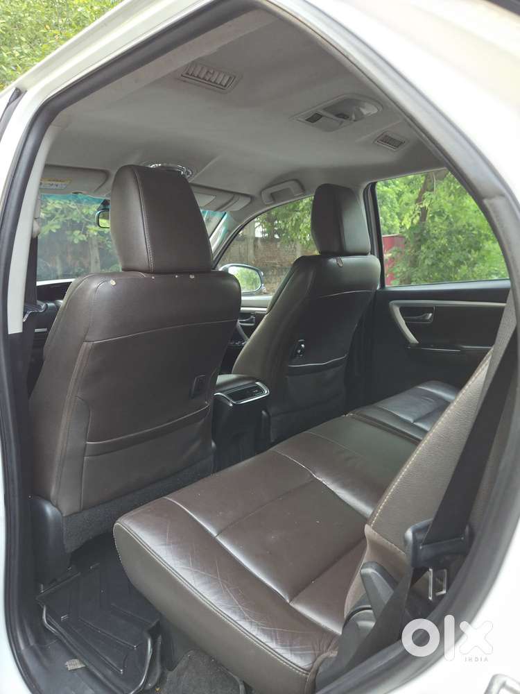 Toyota Fortuner 4x4 Mt 2.8 Diesel, 2018, Cng & Hybrids