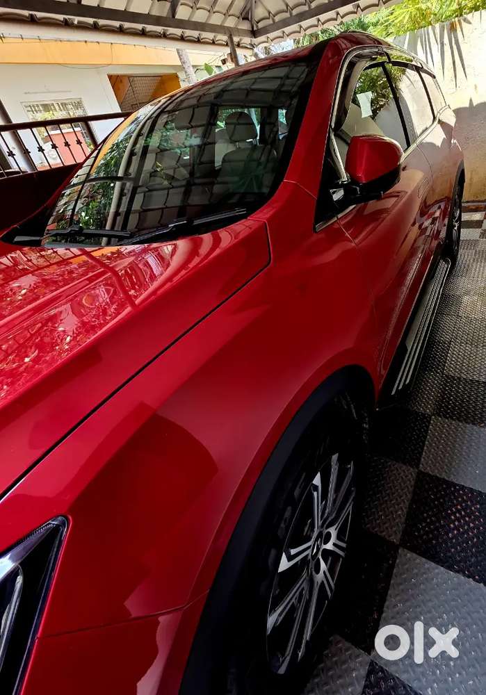 Mahindra Xuv700 7 Seater Only 12000 Km Driven