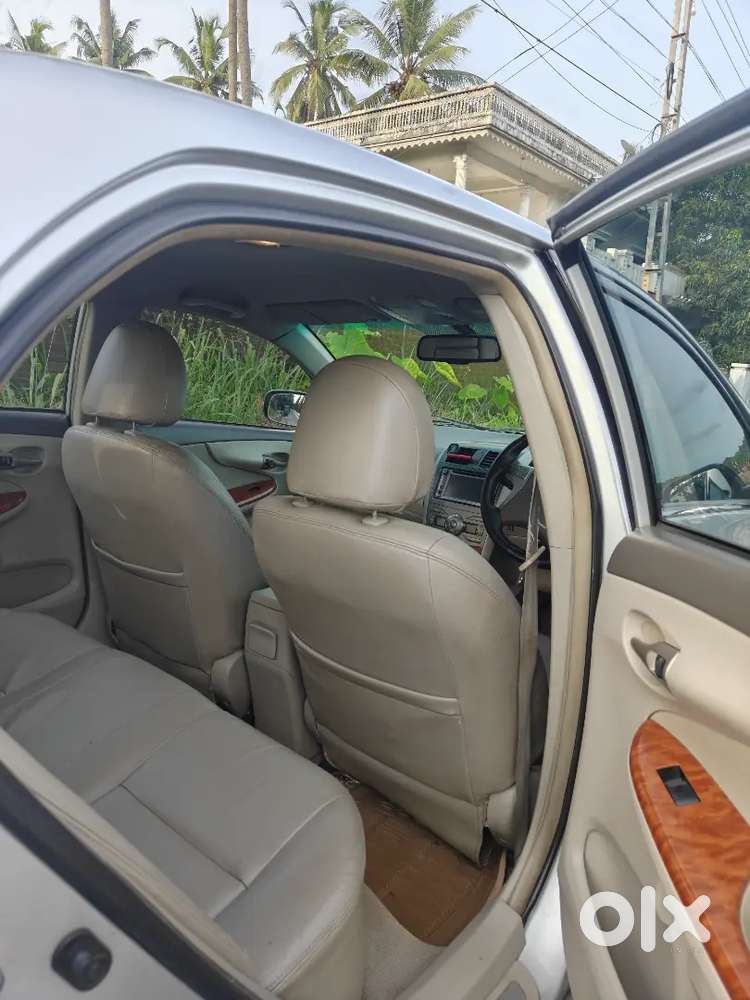Toyota Corolla Altis 2010 Diesel