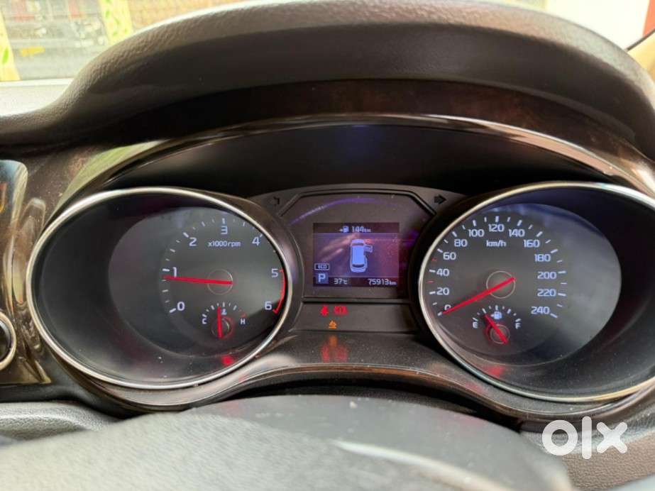 Kia Carnival Limousine Plus 7 Str, 2021, Diesel