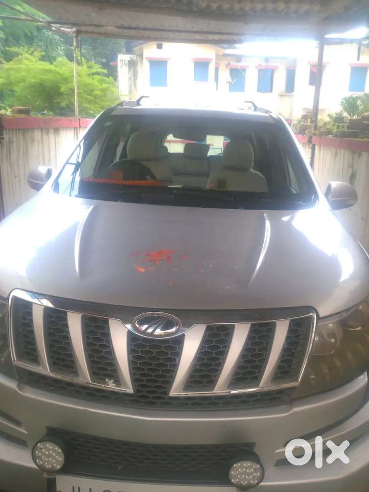 Mahindra Xuv500 2012 Diesel 125000 Km Driven