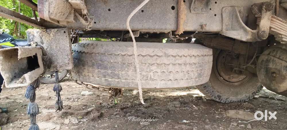 Mahindra Kuv 100 2011 Diesel Manual