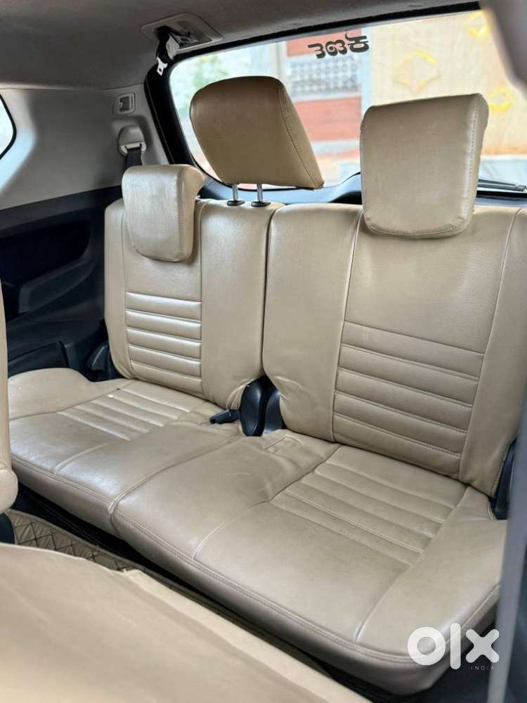 Toyota Innova Crysta 2.4 G Mt 7 Str, 2017, Diesel