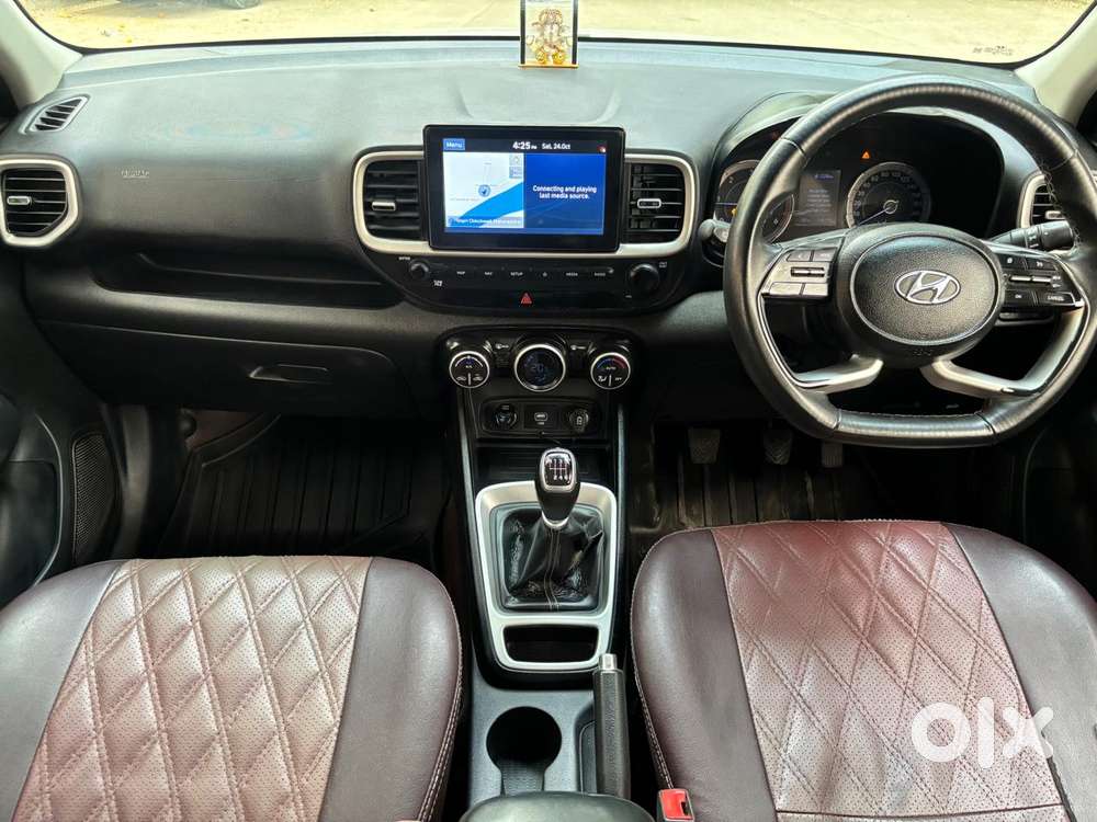 Hyundai Venue Sx (o) Mt 1.5 Diesel, 2021, Diesel