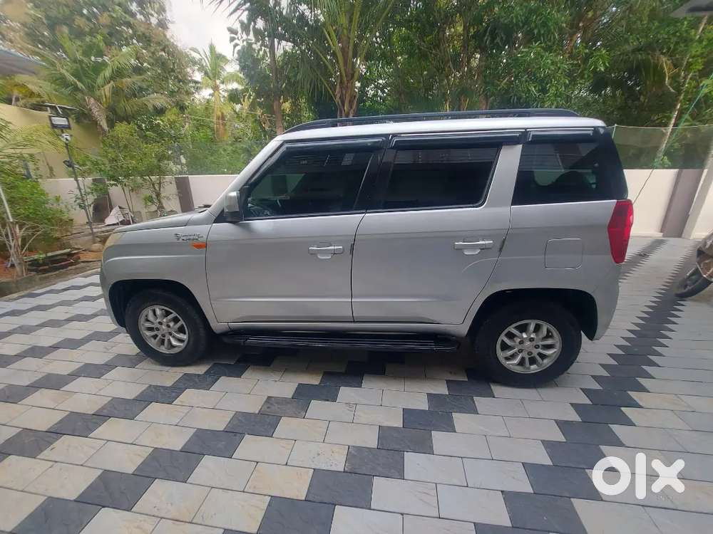 Mahindra Tuv 300 Automatic 2016
