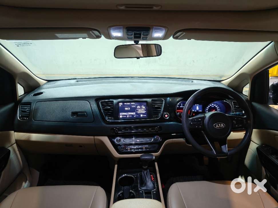 Kia Carnival Prestige, 2021, Diesel