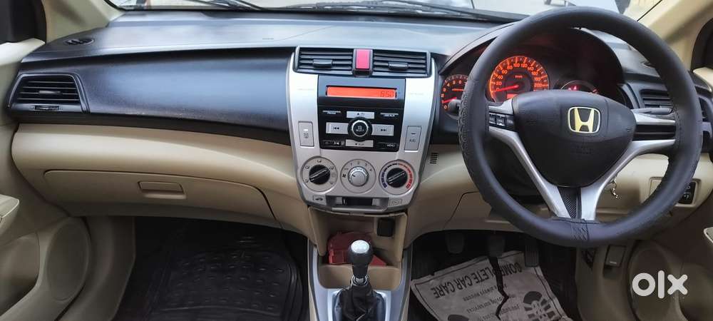 Honda City 2008-2011 1.5 V Mt, 2011, Petrol