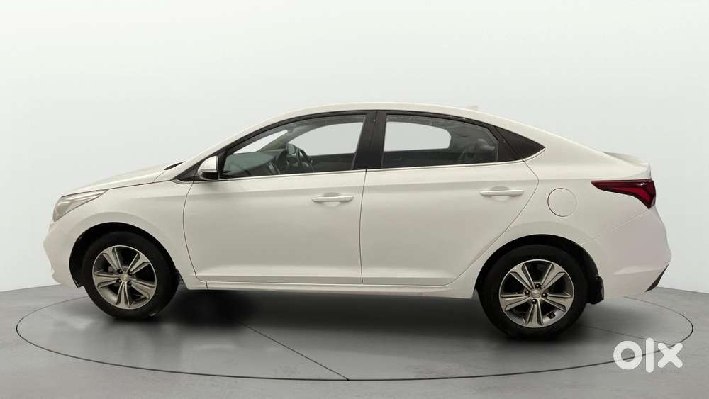 Hyundai Verna 1.6 Vtvt Sx, 2017, Petrol