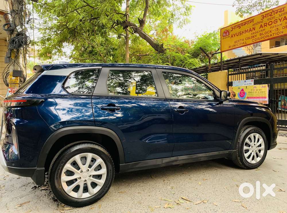 Maruti Suzuki Grand Vitara 1.5 Delta Smart Hybrid At, 2024, Petrol