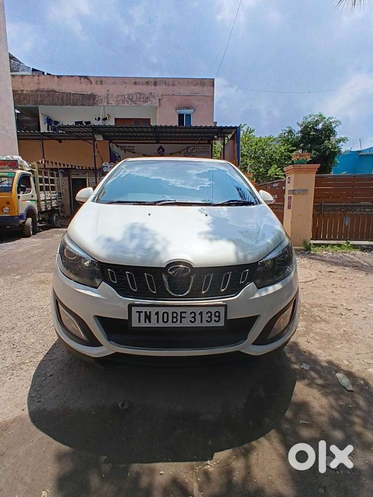 Mahindra Marazzo M6, 2019, Diesel