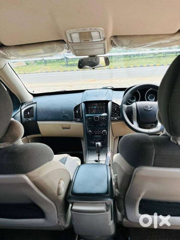 Mahindra Xuv500 W6 At, 2017, Diesel
