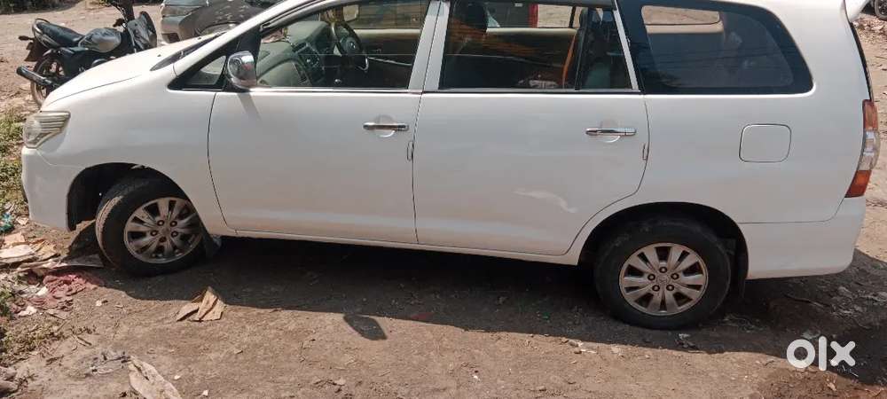 Toyota Innova 2009 Diesel 105000 Km Driven