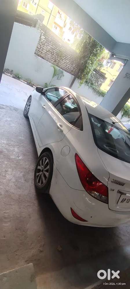 Hyundai Verna 2012 Car