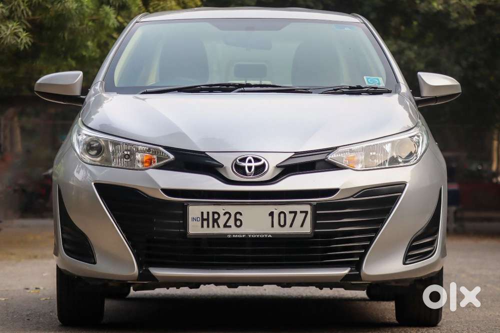 Toyota Yaris J Cvt, 2020, Petrol