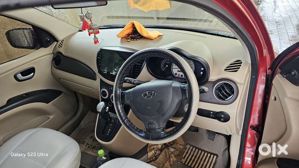 Hyundai I10 Petrol Automatic With Sunroof