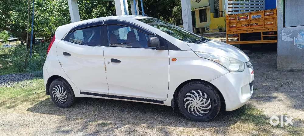 Hyundai Eon 2013 Model Car