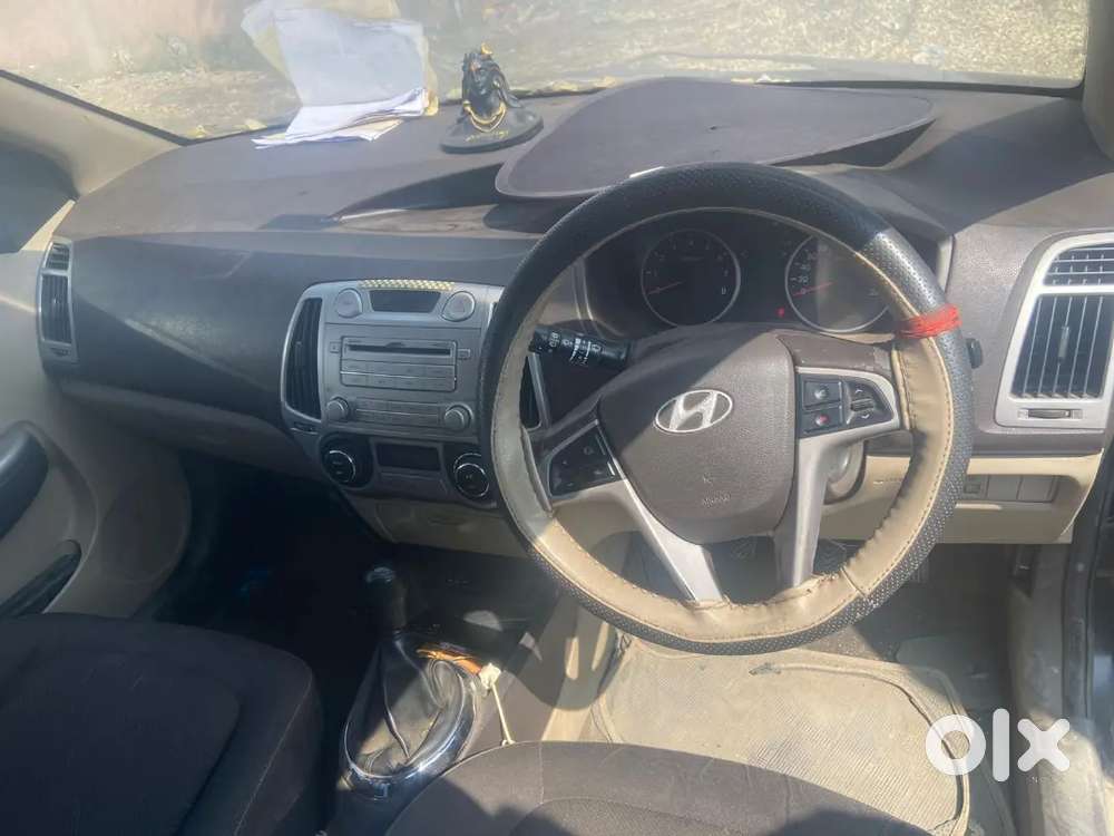 Hyundai I20 (august 2011 ) Petrol 65000 Km Driven Good Condition